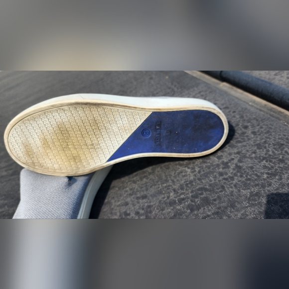 Rothy's The Original Slip on Sneaker irridecent special edition - Picture 4 of 5